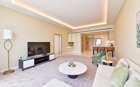 Ultra Luxury Palm Tower With Shared Hotel Facilities
